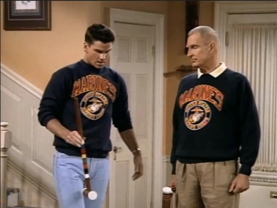 MAJOR_DAD_-_E3X05_POKER_NIGHT_471.jpg