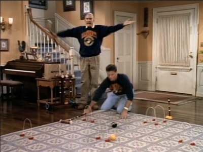 MAJOR_DAD_-_E3X05_POKER_NIGHT_494.jpg