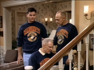 MAJOR_DAD_-_E3X05_POKER_NIGHT_601.jpg