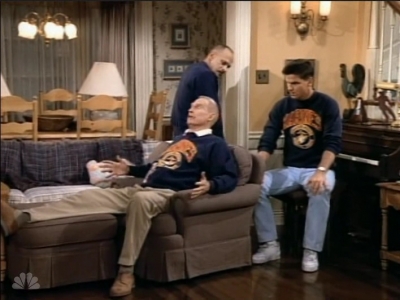 MAJOR_DAD_-_E3X05_POKER_NIGHT_663.jpg