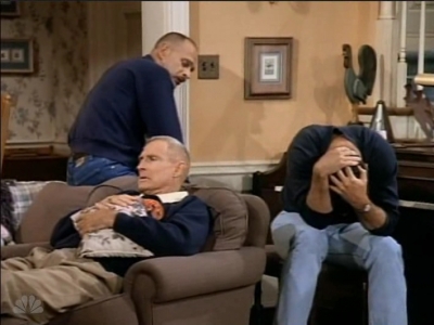 MAJOR_DAD_-_E3X05_POKER_NIGHT_700.jpg