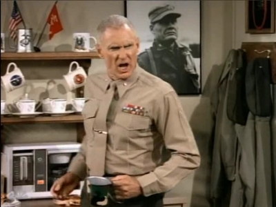 MAJOR_DAD_-_E3X06_ANYTHING_YOU_CAN_DO_I_CAN_DO_PERKY_028.jpg