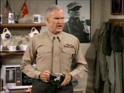 MAJOR_DAD_-_E3X06_ANYTHING_YOU_CAN_DO_I_CAN_DO_PERKY_034.jpg