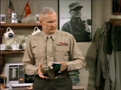 MAJOR_DAD_-_E3X06_ANYTHING_YOU_CAN_DO_I_CAN_DO_PERKY_041.jpg