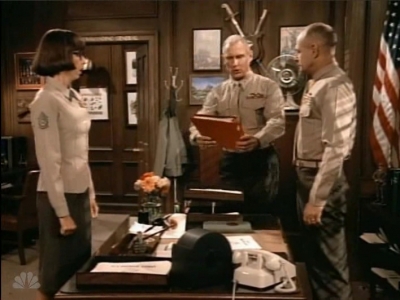 MAJOR_DAD_-_E3X06_ANYTHING_YOU_CAN_DO_I_CAN_DO_PERKY_093.jpg
