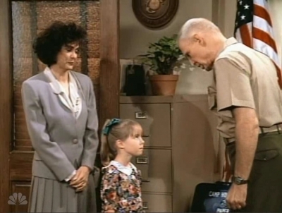 MAJOR_DAD_-_E3X07_EDUCATING_CASEY_299.jpg