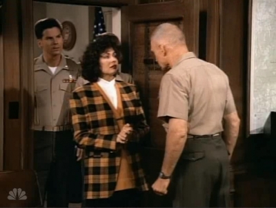 MAJOR_DAD_-_E3X07_EDUCATING_CASEY_388.jpg
