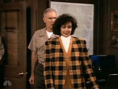 MAJOR_DAD_-_E3X07_EDUCATING_CASEY_403.jpg