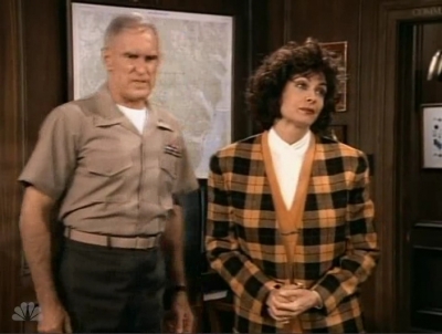 MAJOR_DAD_-_E3X07_EDUCATING_CASEY_447.jpg