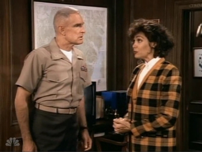 MAJOR_DAD_-_E3X07_EDUCATING_CASEY_452.jpg