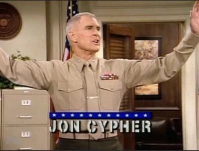 MAJOR_DAD_-_E3X08_LADY_IN_WAITING_002.jpg