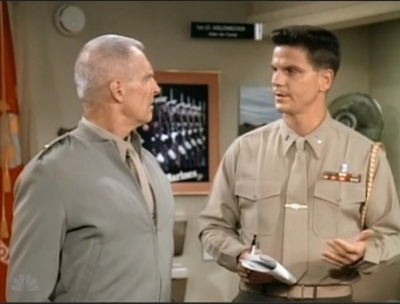 MAJOR_DAD_-_E3X08_LADY_IN_WAITING_080.jpg
