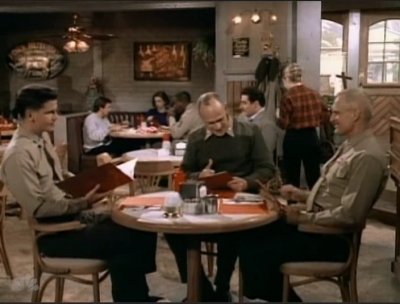 MAJOR_DAD_-_E3X08_LADY_IN_WAITING_262.jpg