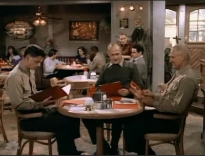 MAJOR_DAD_-_E3X08_LADY_IN_WAITING_263.jpg