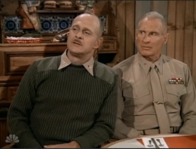 MAJOR_DAD_-_E3X08_LADY_IN_WAITING_277.jpg