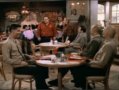 MAJOR_DAD_-_E3X08_LADY_IN_WAITING_284.jpg
