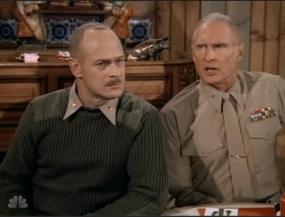 MAJOR_DAD_-_E3X08_LADY_IN_WAITING_316.jpg