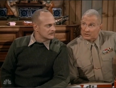 MAJOR_DAD_-_E3X08_LADY_IN_WAITING_339.jpg