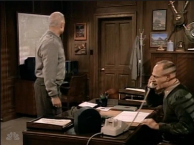 MAJOR_DAD_-_E3X09_GENERAL_UNREST_112.jpg