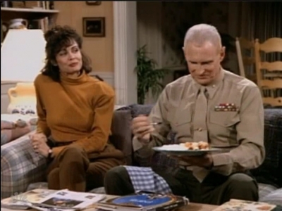 MAJOR_DAD_-_E3X09_GENERAL_UNREST_310.jpg