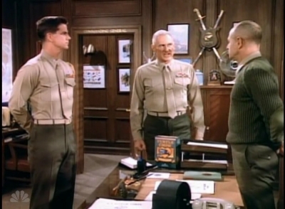 MAJOR_DAD_-_E3X12_THE_SHELL_GAME_060.jpg