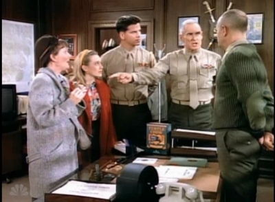 MAJOR_DAD_-_E3X12_THE_SHELL_GAME_108.jpg