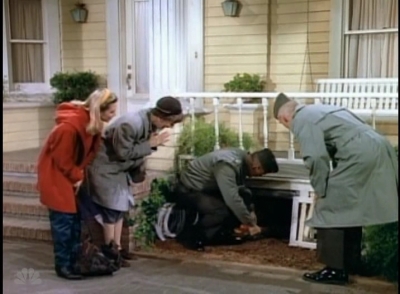 MAJOR_DAD_-_E3X12_THE_SHELL_GAME_130.jpg