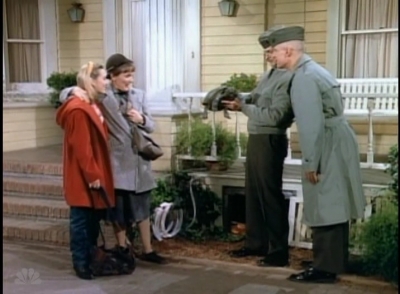 MAJOR_DAD_-_E3X12_THE_SHELL_GAME_152.jpg