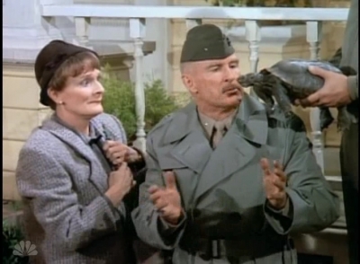 MAJOR_DAD_-_E3X12_THE_SHELL_GAME_183.jpg