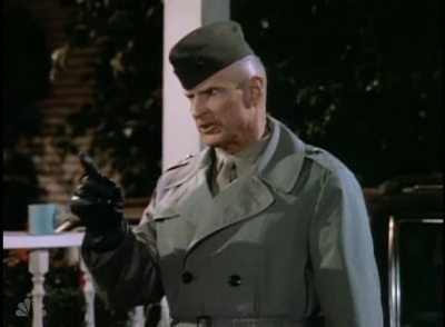 MAJOR_DAD_-_E3X12_THE_SHELL_GAME_212.jpg