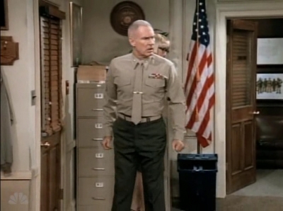 MAJOR_DAD_-_E3X13_WHOS_THAT_BLONDE_168.jpg