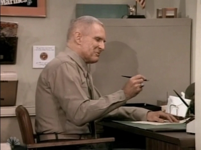 MAJOR_DAD_-_E3X13_WHOS_THAT_BLONDE_246.jpg