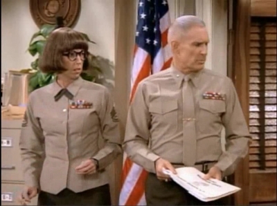MAJOR_DAD_-_E3X15_THREES_A_CROWD_035.jpg