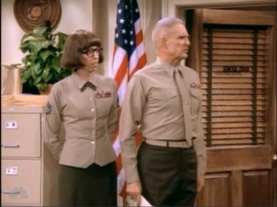 MAJOR_DAD_-_E3X15_THREES_A_CROWD_080.jpg