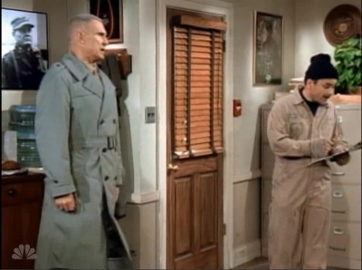 MAJOR_DAD_-_E3X15_THREES_A_CROWD_135.jpg