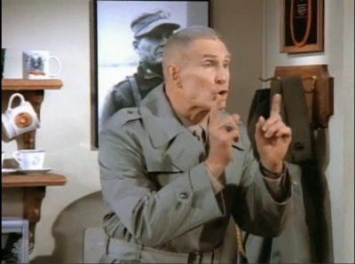 MAJOR_DAD_-_E3X15_THREES_A_CROWD_141.jpg