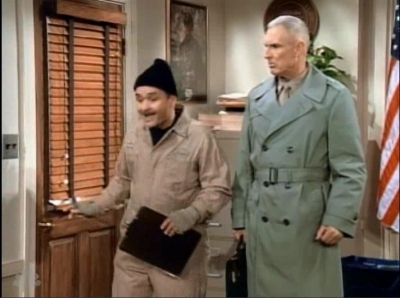 MAJOR_DAD_-_E3X15_THREES_A_CROWD_179.jpg