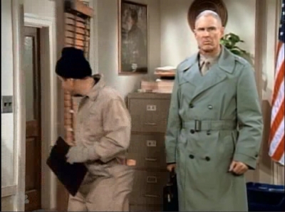 MAJOR_DAD_-_E3X15_THREES_A_CROWD_181.jpg