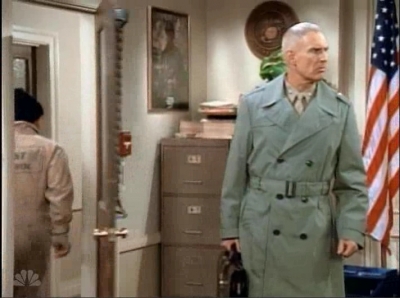 MAJOR_DAD_-_E3X15_THREES_A_CROWD_184.jpg