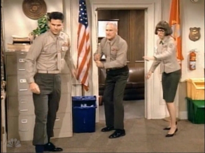 MAJOR_DAD_-_E3X15_THREES_A_CROWD_235.jpg