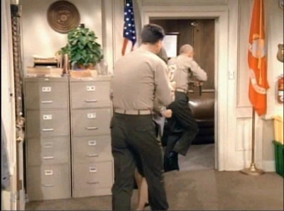 MAJOR_DAD_-_E3X15_THREES_A_CROWD_252.jpg