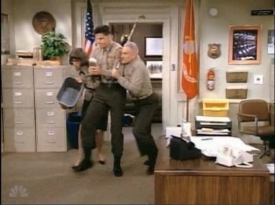 MAJOR_DAD_-_E3X15_THREES_A_CROWD_265.jpg