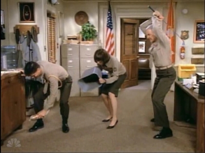 MAJOR_DAD_-_E3X15_THREES_A_CROWD_273.jpg