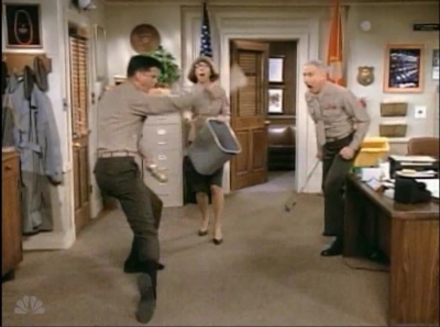 MAJOR_DAD_-_E3X15_THREES_A_CROWD_284.jpg