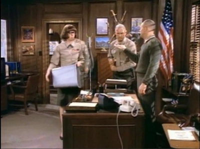 MAJOR_DAD_-_E3X15_THREES_A_CROWD_333.jpg