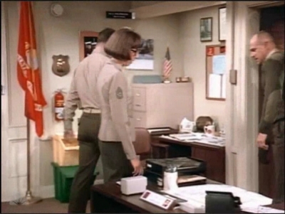 MAJOR_DAD_-_E3X16_THREE_ANGRY_MARINES_106.jpg