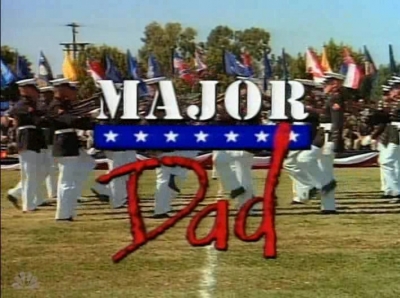 MAJOR_DAD_-_E3X17_CLOSE_ENCOUNTERS_001.jpg