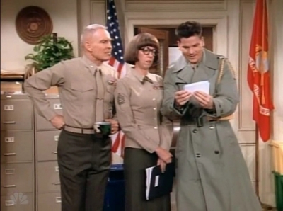 MAJOR_DAD_-_E3X17_CLOSE_ENCOUNTERS_034.jpg