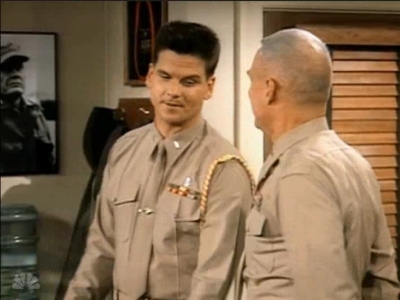 MAJOR_DAD_-_E3X19_WHEN_GUNNY_TALKS_264.jpg