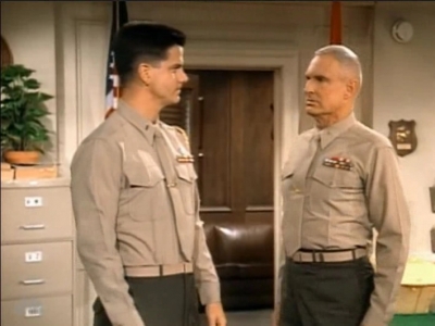 MAJOR_DAD_-_E3X19_WHEN_GUNNY_TALKS_268.jpg